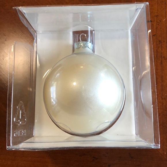 Florida Marlins Sports Collector Glass Ornament - Picture 3 of 5